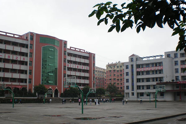 2018廣安職業(yè)中學(xué)排名