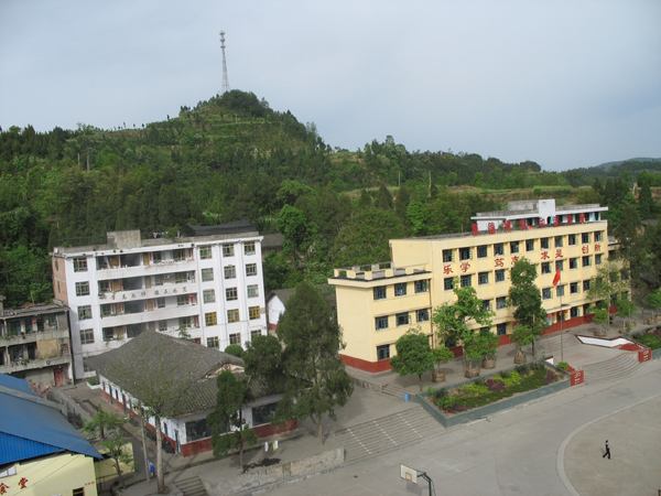 巴中職業(yè)中學