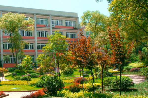 ,重點職業(yè)學(xué)校