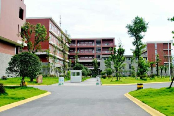 簡陽職業中學招生