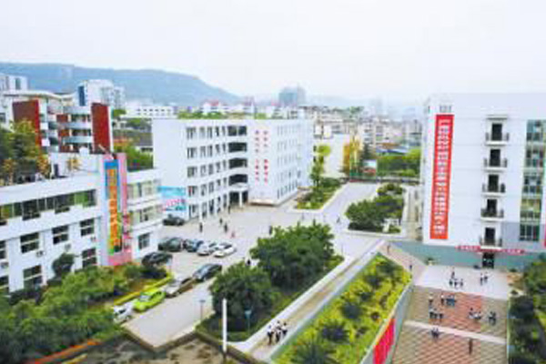 巴中職業學校有哪些