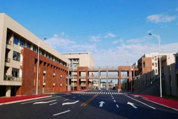 四川中醫(yī)藥高等專科學校