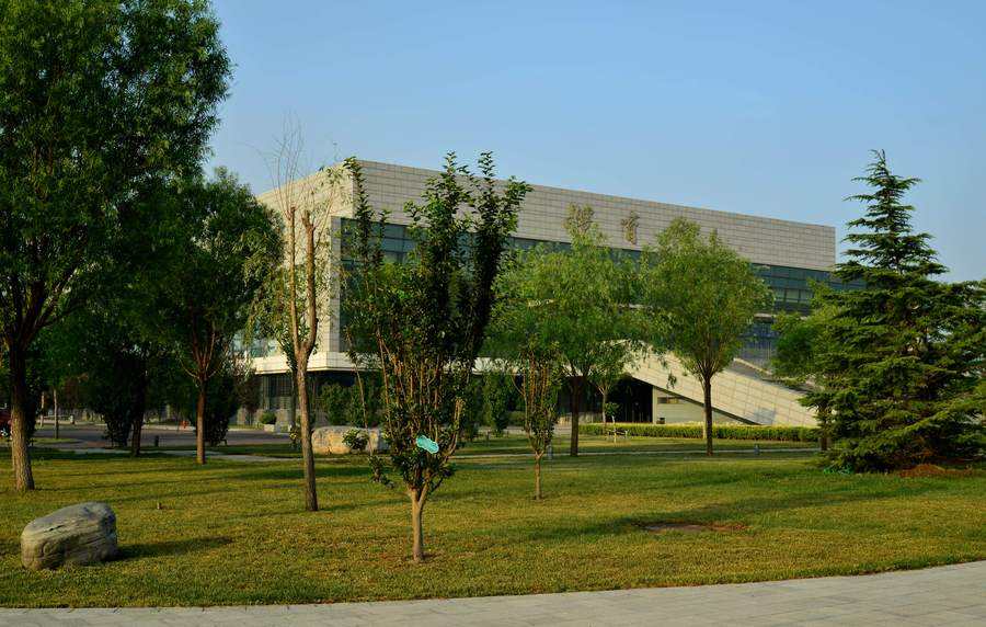 學校