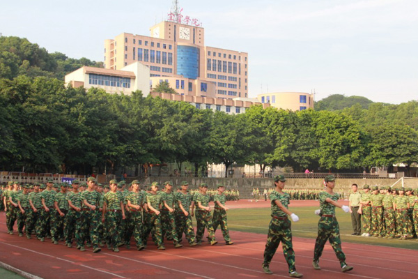 職業(yè)學校招生
