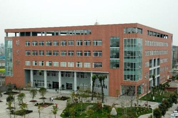 德陽職業學校怎么樣